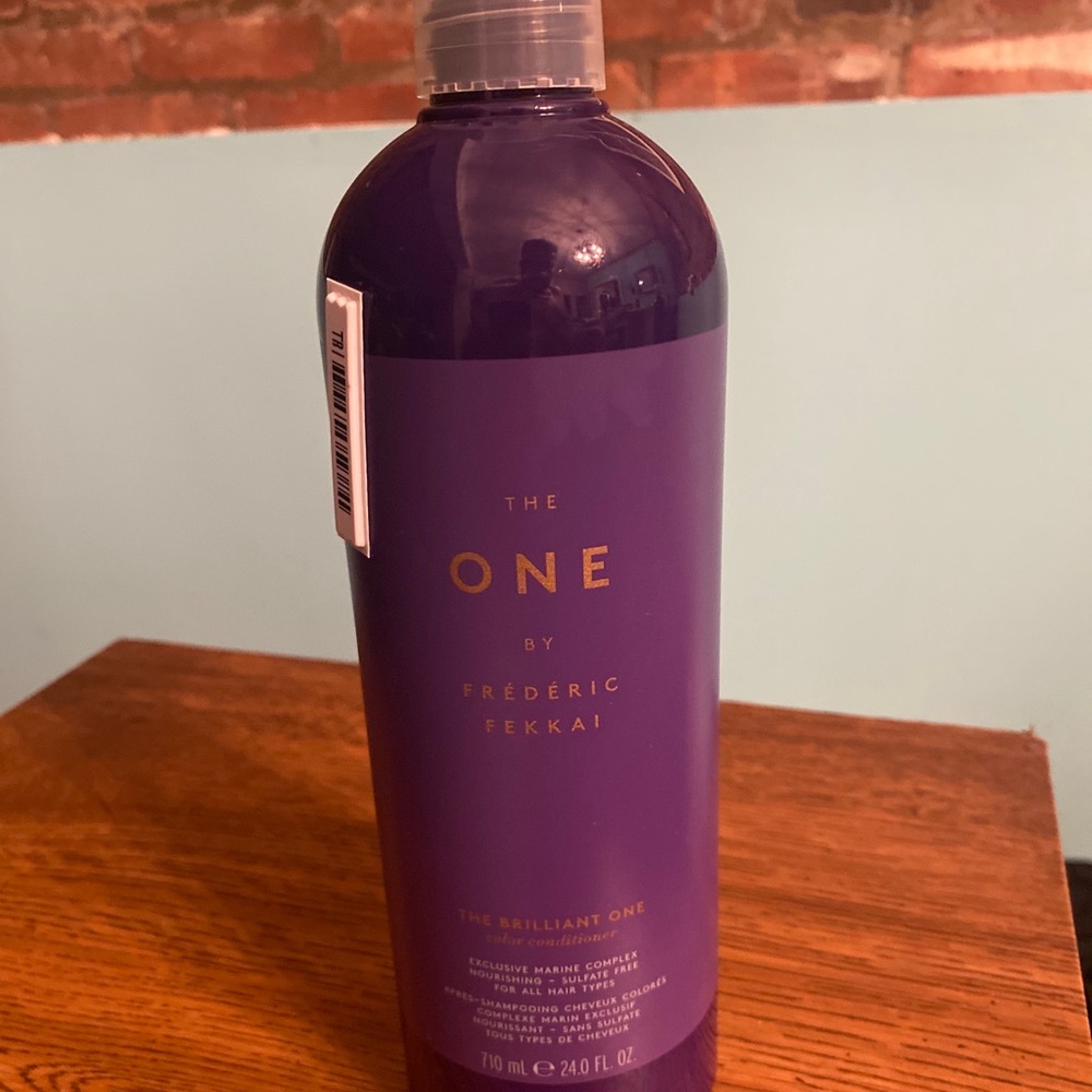 Frederic Fekkai The Brillant One Colot Conditioner